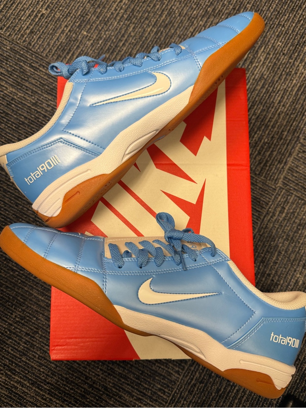 Nike Total 90 3 University Blue White  & Gum Shoes